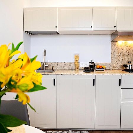 Valdi Apartament Gdynia Bagian luar foto