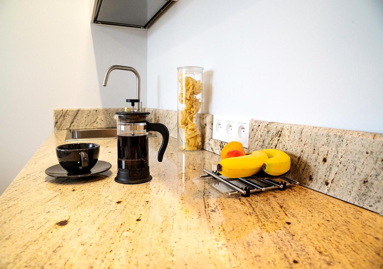 Valdi Apartament Gdynia Bagian luar foto